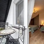 & Restauracja Admiral Bed and Breakfast Jastarnia