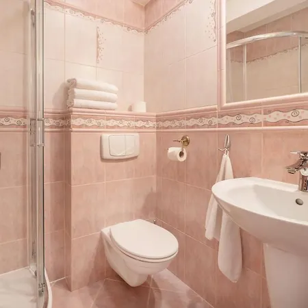 Bed and breakfast & Restauracja Admiral Jastarnia