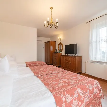 Nocleg ze śniadaniem Pensjonat&restauracja Admirał