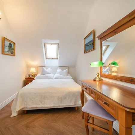 & Restauracja Admiral 2*