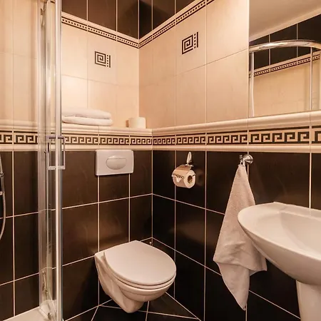 & Restauracja Admiral 2* Jastarnia