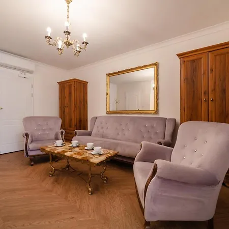 فندق مبيت وإفطار & Restauracja Admiral ياستارنيا