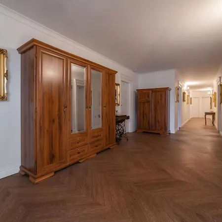 Bed and breakfast & Restauracja Admiral Jastarnia