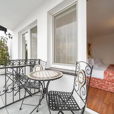 & Restauracja Admiral