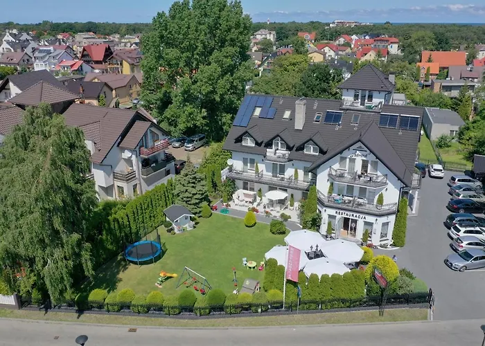 & Restauracja Admiral Jastarnia