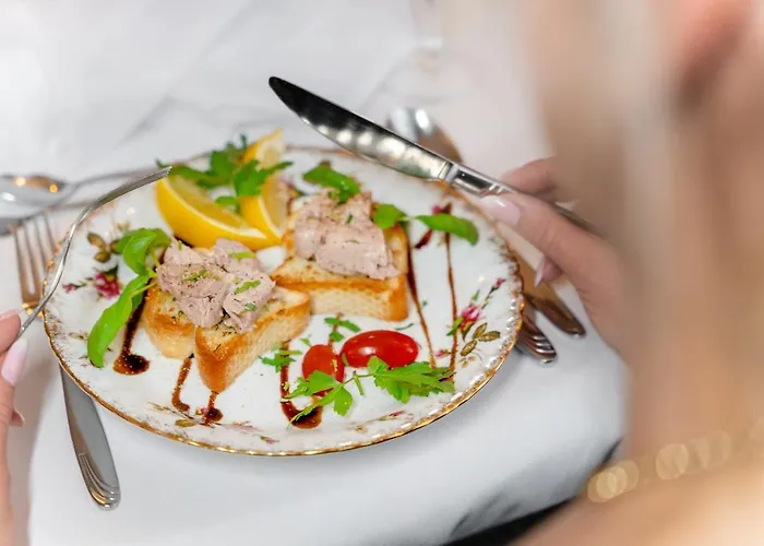 & Restauracja Admiral Bed & Breakfast 2*