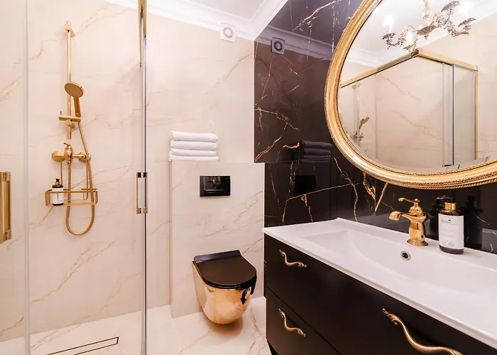 & Restauracja Admiral Bed & Breakfast