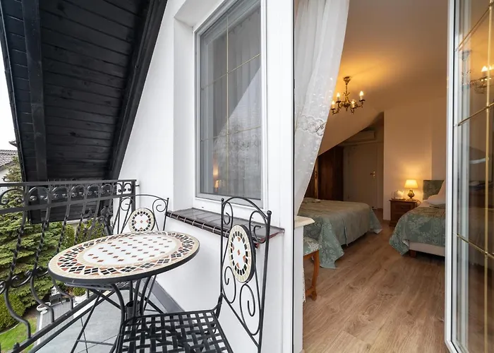 & Restauracja Admiral Bed & Breakfast Jastarnia