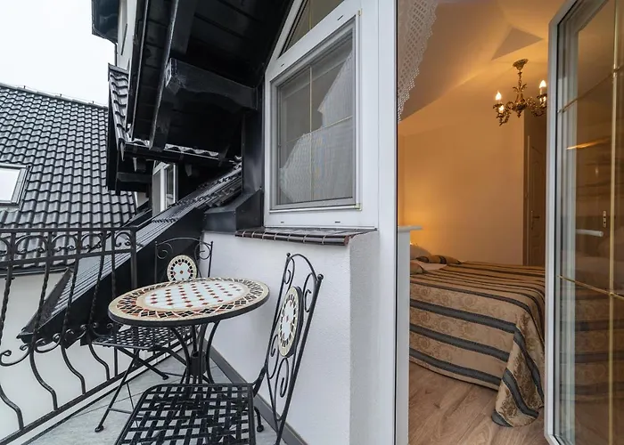 住宿加早餐酒店 & Restauracja Admiral